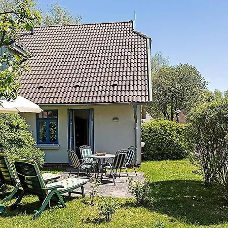 Дом отдыха Ferienhaussiedlung Strandperlen Weidenhof 8d