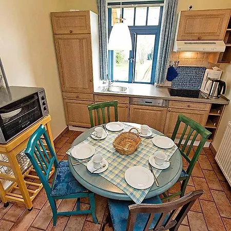 Ferienhaussiedlung Strandperlen Weidenhof 8d Вустров